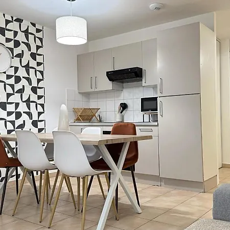 Suite Zely Lyon Exterior photo